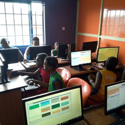 7b53af50 D6db 4eb0 8394 57dac3e3f34c